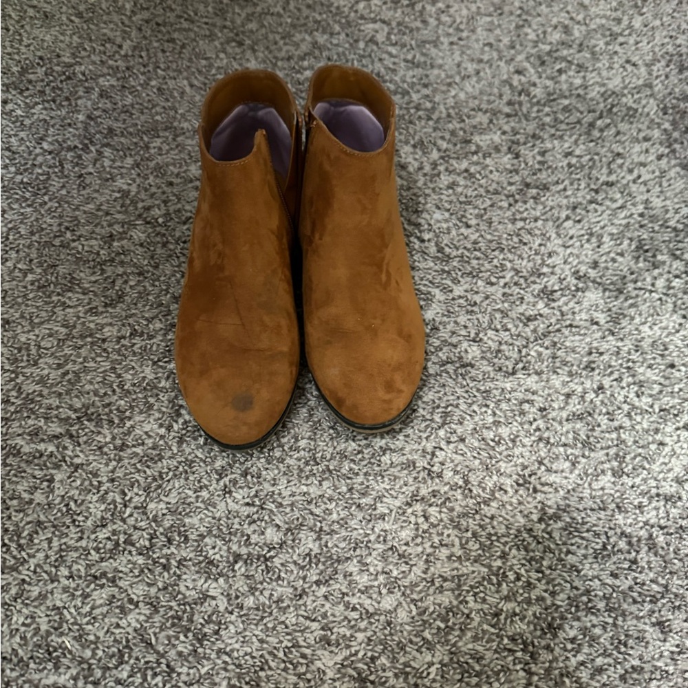 Youth Girls Cat & Jack booties